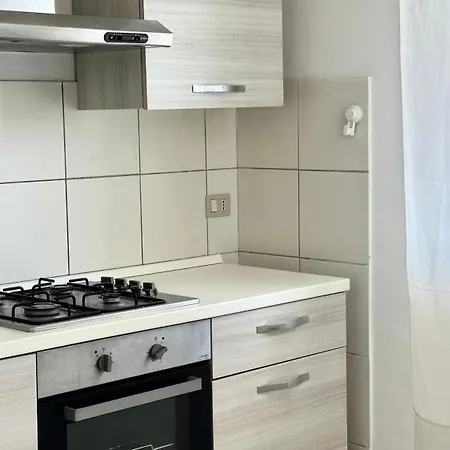 Se074 - Senigallia, Trilocale Con Balcone Fronte Mare *